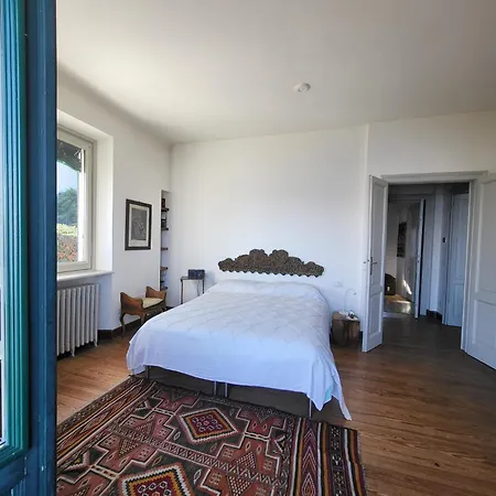 Adelaide Villa Baveno